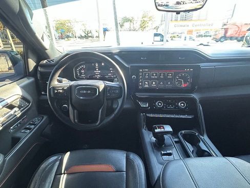 Used 2023 GMC Sierra 1500 AT4 w/ AT4 Premium Package AWD/4WD image 16