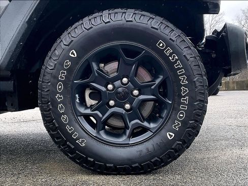 Used 2023 Jeep Wrangler Unlimited w/ Cold Weather Group image 7