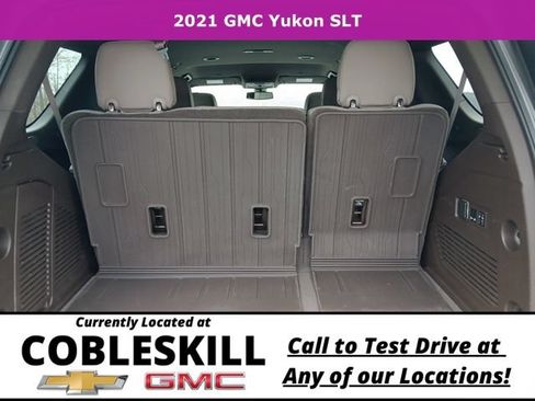 Used 2021 GMC Yukon SLT w/ SLT Luxury Package AWD/4WD image 5