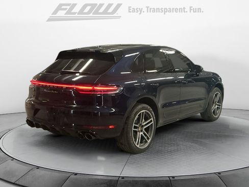 Used 2020 Porsche Macan Turbo image 8