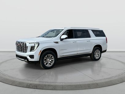 New 2026 GMC Yukon XL Denali w/ Sun & Power Step Package