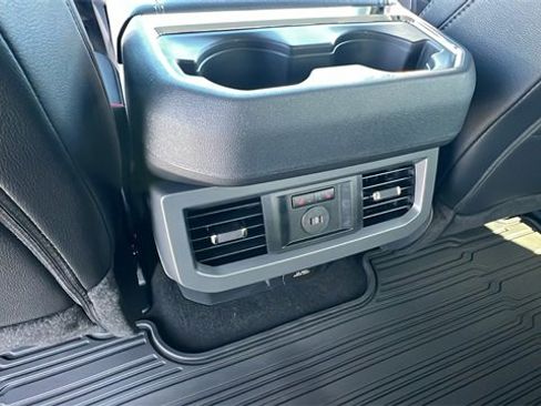 New 2025 Ford F350 Lariat image 19