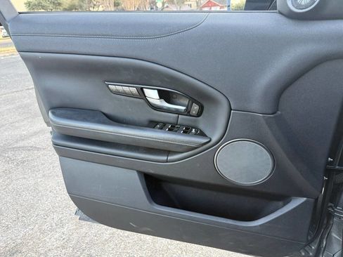 Used 2018 Land Rover Range Rover Evoque Landmark Edition image 25