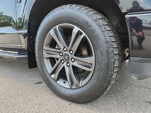 Used 2022 Ford F150 XLT w/ Equipment Group 302A High AWD/4WD image 3