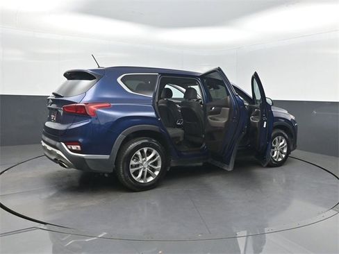 Used 2020 Hyundai Santa Fe SE image 39