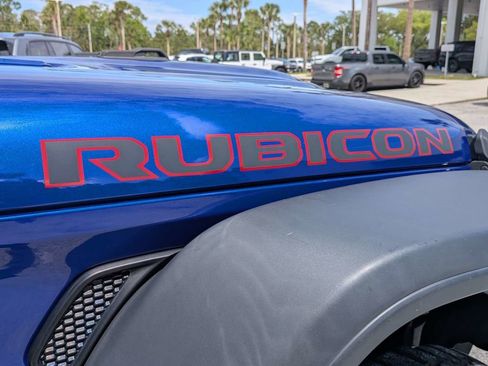 Used 2019 Jeep Wrangler Unlimited Rubicon image 12