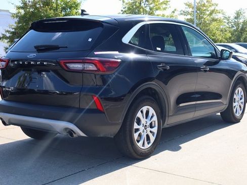 Used 2023 Ford Escape Active w/ Tech Pack #2 image 4
