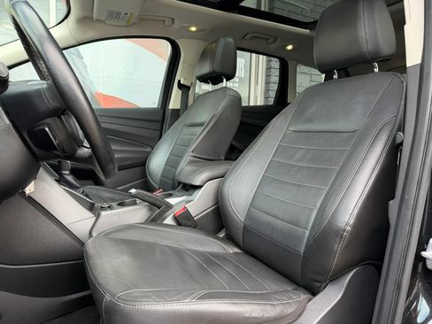 Used 2014 Ford Escape SE w/ Equipment Group 201A FWD image 10