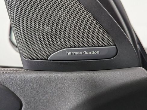 Used 2024 BMW X6 M60i w/ Dynamic Handling Package image 14