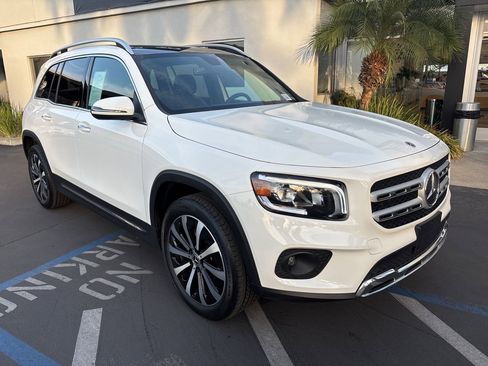Certified 2023 Mercedes-Benz GLB 250 image 2