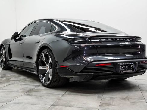 Used 2020 Porsche Taycan 4S image 11