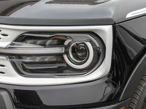 Used 2025 Ford Bronco Sport Heritage w/ Convenience Package image 4