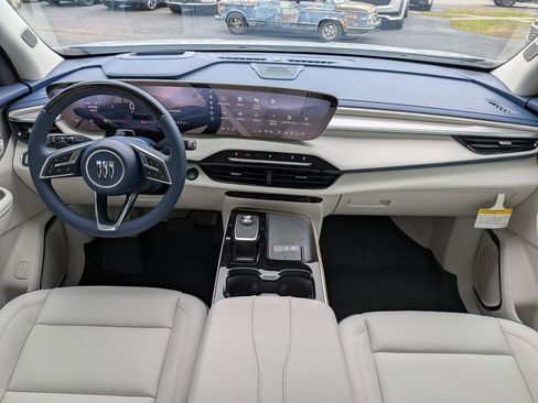 New 2026 Buick Enclave Avenir w/ Super Cruise Package FWD image 16