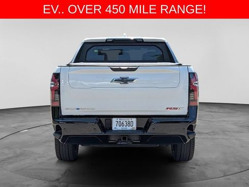Used 2025 Chevrolet Silverado EV RST AWD/4WD image 8