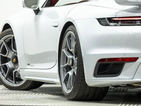 Used 2022 Porsche 911 Turbo S image 30