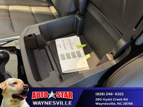 New 2026 Chevrolet Suburban RST w/ RST Capability Package AWD/4WD image 24