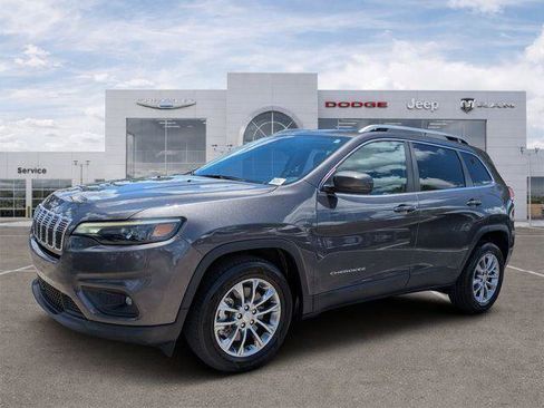 Certified 2021 Jeep Cherokee Latitude Lux w/ Comfort/Convenience Group FWD image 5