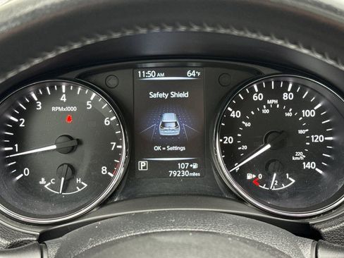 Used 2017 Nissan Rogue SV AWD/4WD image 25
