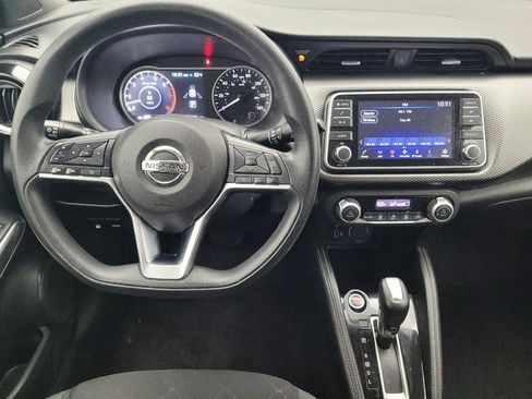 Used 2019 Nissan Kicks SV image 22