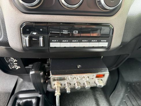 Used 2019 RAM 3500 Tradesman w/ Chrome Appearance Group AWD/4WD image 24