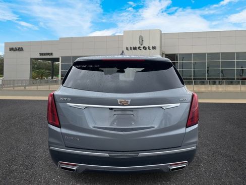 Used 2021 Cadillac XT5 Premium Luxury w/ LPO, Floor Liner Package image 4