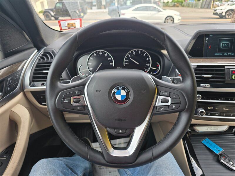 Used 2019 BMW X3 xDrive30i AWD/4WD image 6