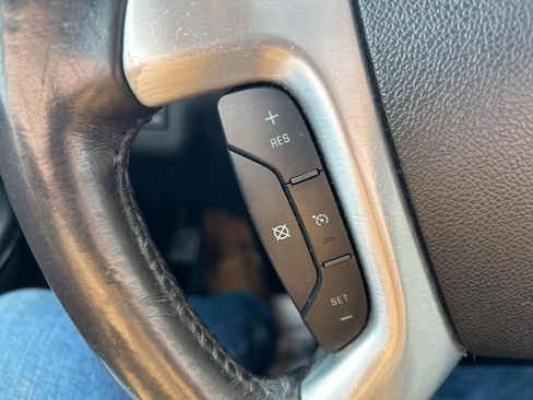 Used 2013 GMC Acadia SLT image 19