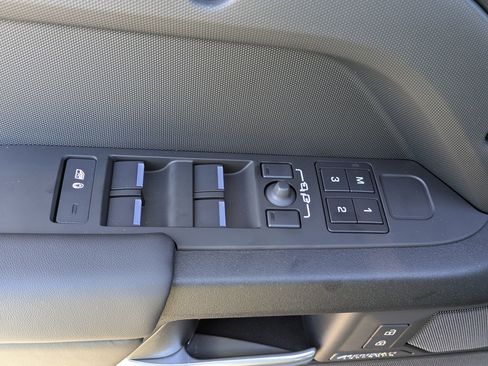 New 2026 Land Rover Defender 130 V8 image 22