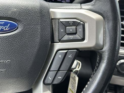 Used 2021 Ford F250 Lariat w/ Lariat Value Package AWD/4WD image 15