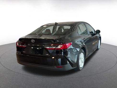 Used 2025 Toyota Camry LE image 14