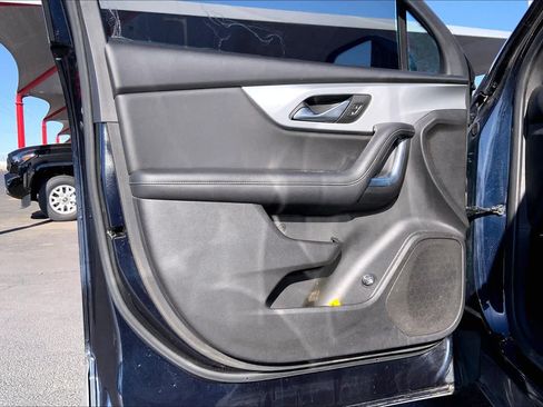 Used 2020 Chevrolet Blazer LT image 22