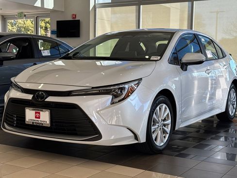 New 2026 Toyota Corolla XLE image 6