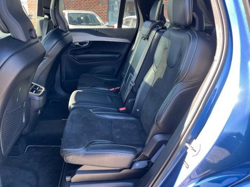 Used 2019 Volvo XC90 T6 R-Design w/ Advanced Package image 14