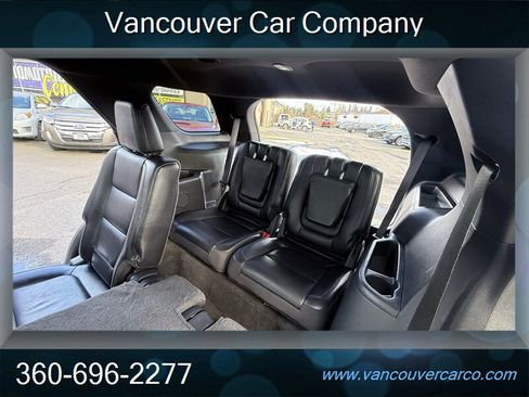 Used 2013 Ford Explorer XLT image 16