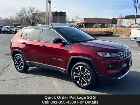Used 2022 Jeep Compass Limited AWD/4WD image 4