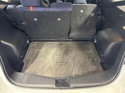 Used 2016 Nissan Versa Note SR w/ SR Tech Package FWD image 10