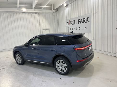 Used 2022 Lincoln Corsair FWD image 21