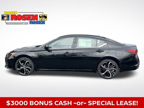 New 2025 Nissan Altima 2.5 SR w/ SR Premium Package image 2