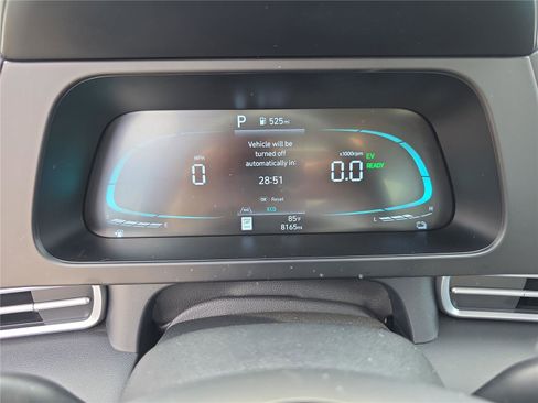 Certified 2025 Hyundai Elantra Blue image 18