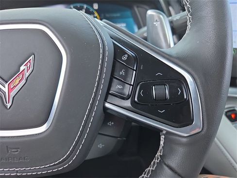 Used 2023 Chevrolet Corvette Stingray Premium Conv w/ Z51 Performance Package image 20