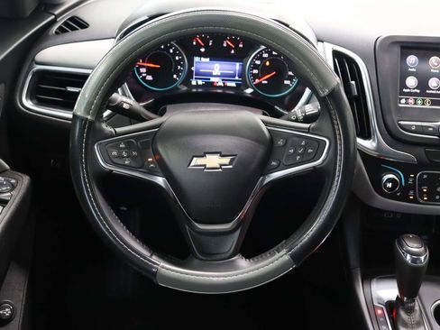 Certified 2020 Chevrolet Equinox LT image 9