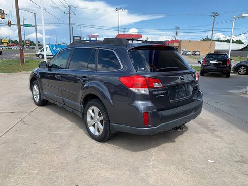 Used 2013 Subaru Outback 2.5i Limited AWD/4WD image 5