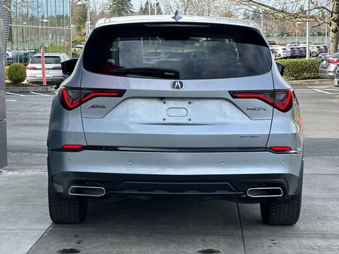 Used 2023 Acura MDX A-Spec image 4