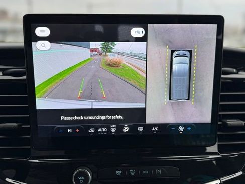 Certified 2023 Ford Transit 350 XLT image 23