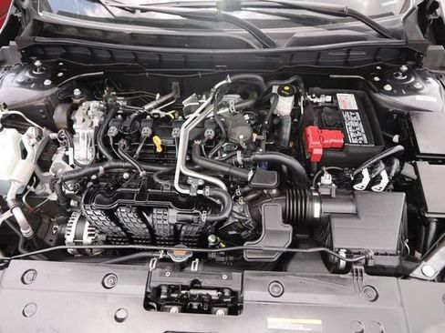 Certified 2025 Nissan Altima 2.5 SV FWD image 30