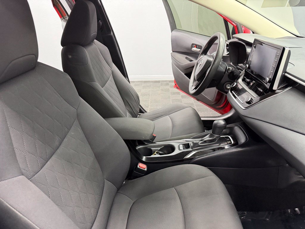 Used 2021 Toyota Corolla LE FWD image 49