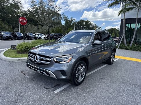 Used 2021 Mercedes-Benz GLC 300 image 9