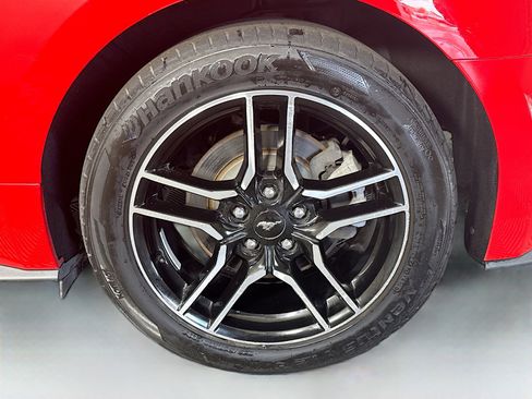 Used 2018 Ford Mustang Coupe w/ Equipment Group 101A RWD image 35
