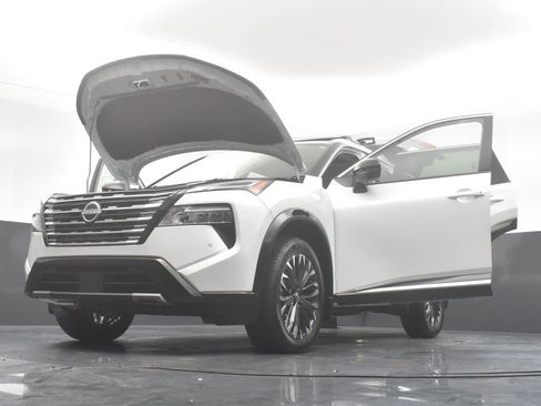 New 2026 Nissan Rogue Platinum w/ Platinum Premium Package image 38