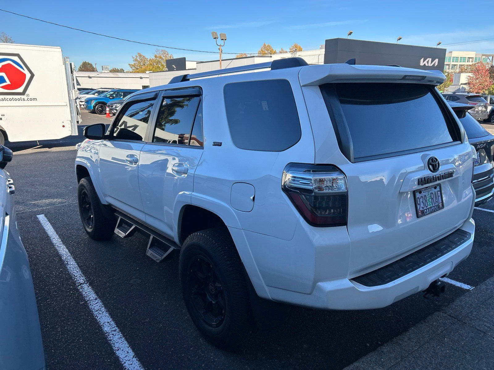 Used 2019 Toyota 4Runner SR5 AWD/4WD image 4
